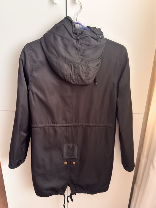 Продам куртки для девочки-подростка