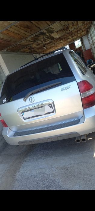 Акура МДХ (хонда)