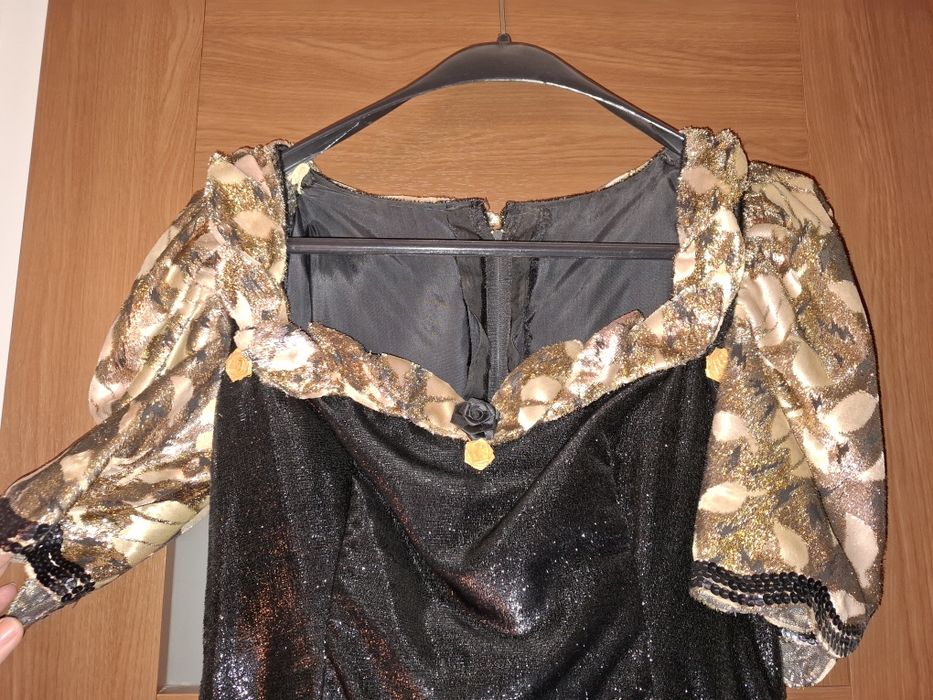 Rochie eleganta de nașa