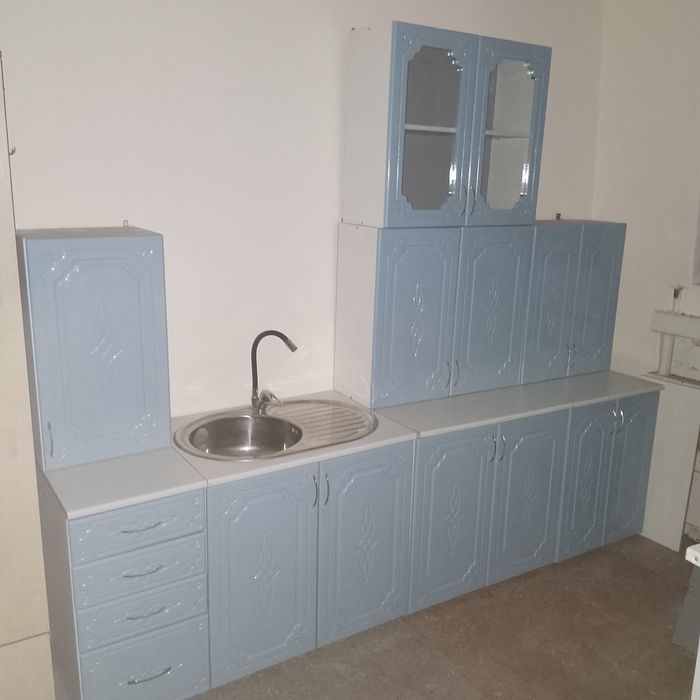 Продам газовую плиту