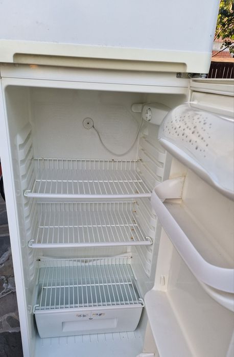 Vand Frigider Indesit