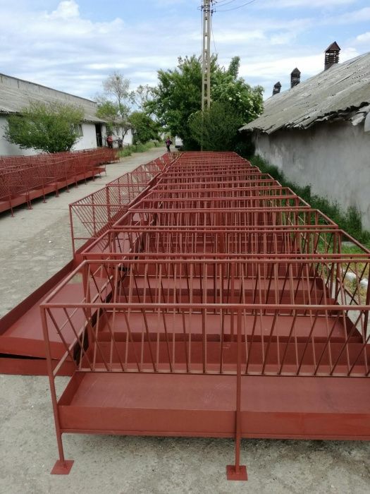 Hrănitor ovine caprine