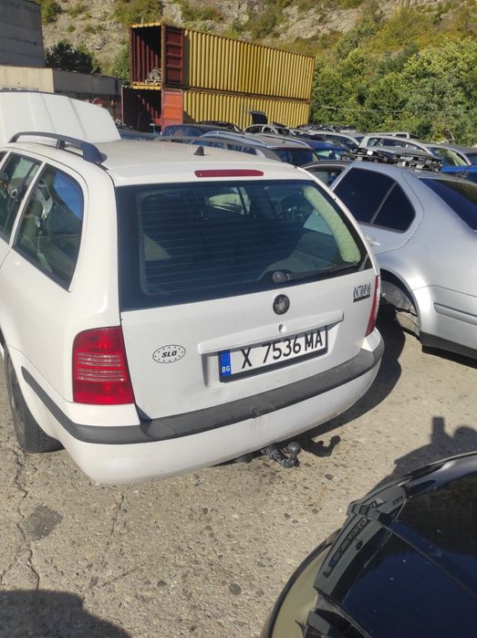 Шкода Октавия 1.9 тди на части