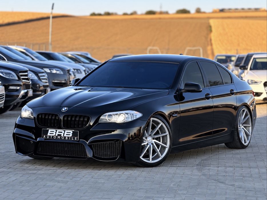 • Bmw Seria 5 F10 520D 184 cp 2013 / M Packet / Vossen / Bară M4 - Parc Auto • RATE • Garanție •