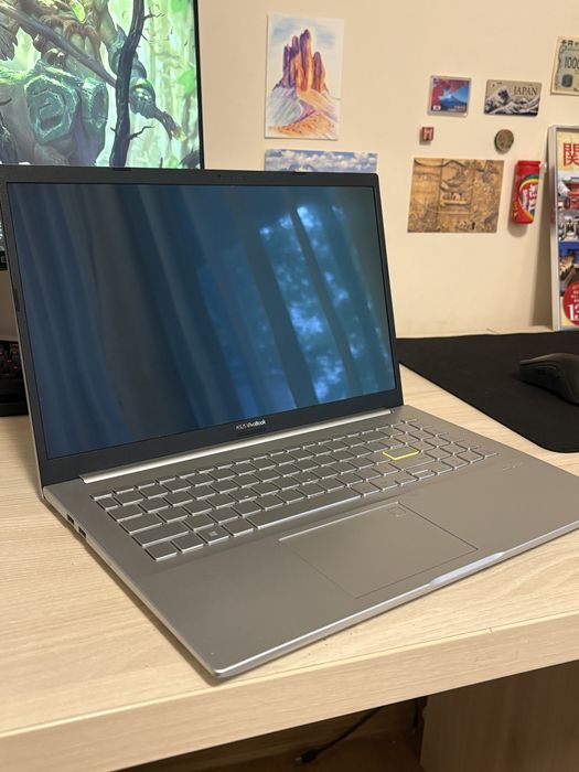 Asus VivoBook Ryzen 5 5005u 8gb ram 512gb stocare