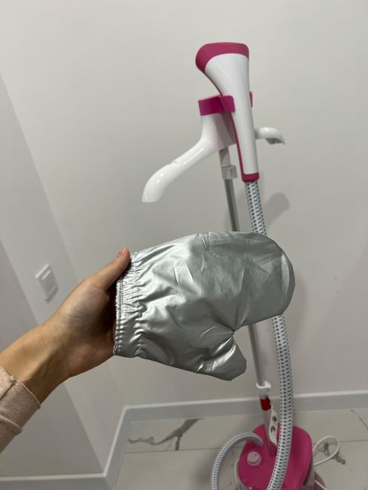 Продам паровой отпариватель Philips