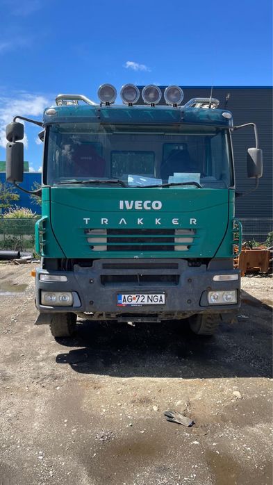 Vand bascula iveco Trakker