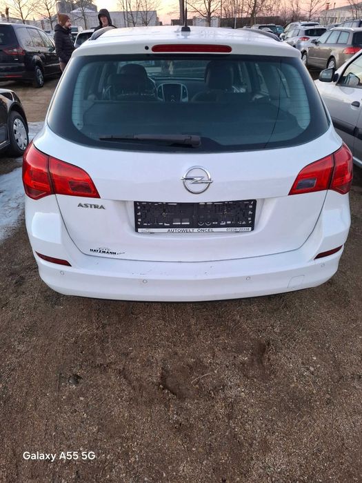 Opel Astra J an 2011, 1,7 D, Euro5,km 290000,din Austria,neinscrisa Ro