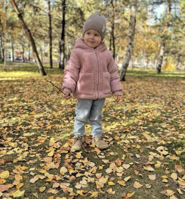 Продам куртки и зимний комбез