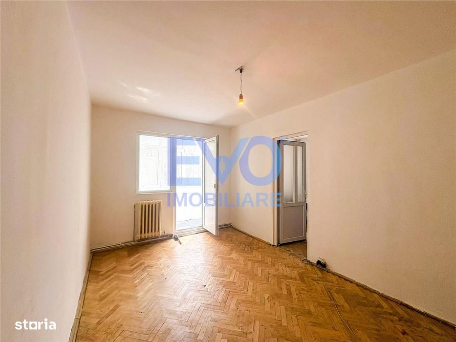 Apartament De Vanzare Cu 2 Camere, Etajul 2 Din 4, Alexandru Cel Bun