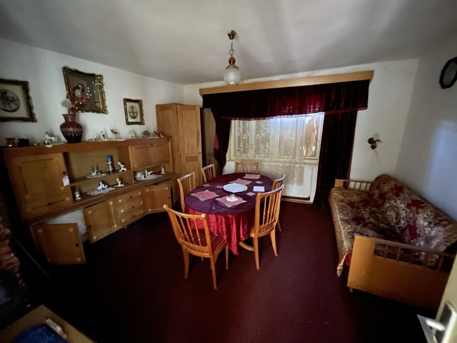 Casa de vanzare locuibila in satul Lapusnicel, jud. Caras Severin