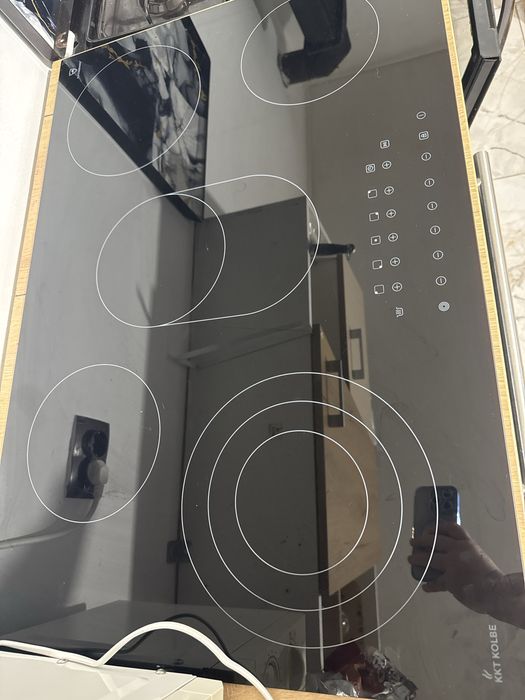 Plita vitroceramica kkt kolbe  noua