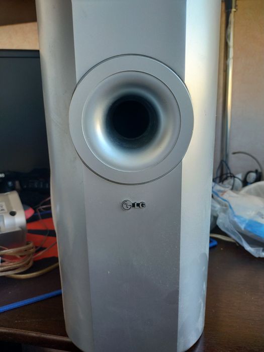 Акустическая система (колонки)