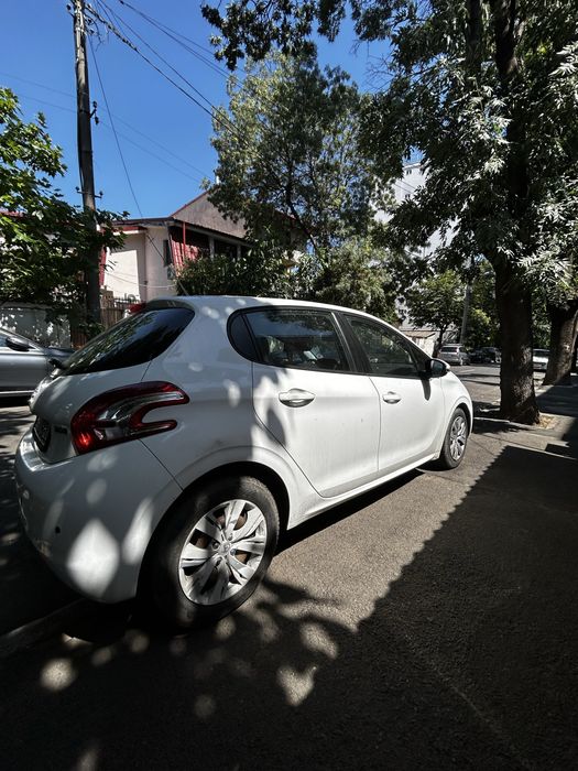 PEUGEOT 208 2014 — imagine 5
