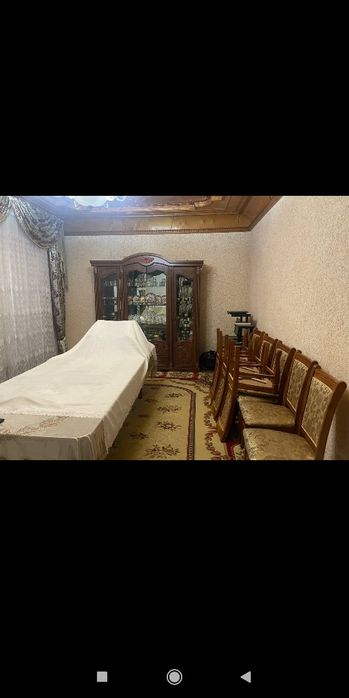 Учтепа орикзорда 6 сот 9 хона.