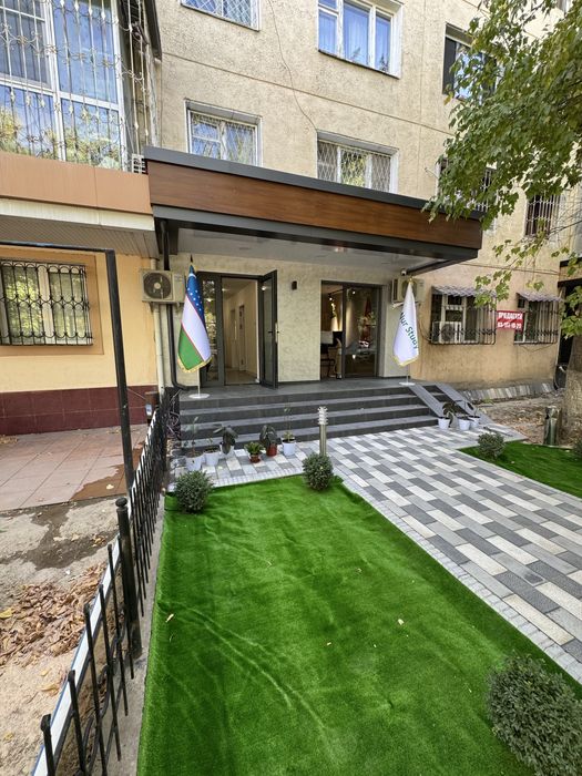 Своя срочна  прадаётся  коммерческое помещение готовый арендатор.1700$