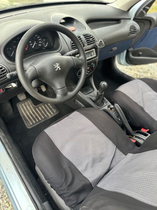 Masina peugeot motor 1.9 disel