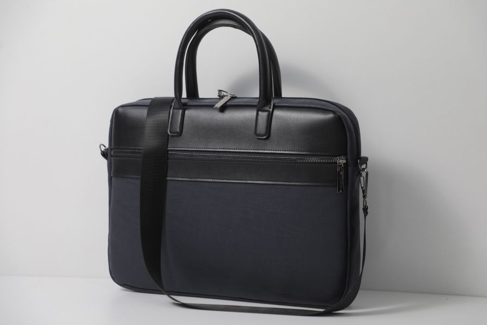 Сумки !!! Очень хорошие и надежные!