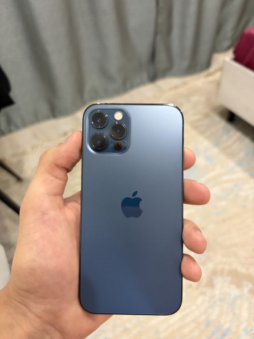 Продам iphone 12 pro