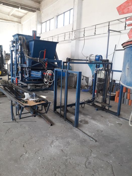 Mașină de făcut Pavaj,  Borduri,  Bolțariri !