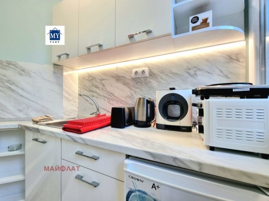 Дава се под наем Двустаен апартамент в Бургас, Център - 58 кв.м за 578.34 € - Снимка #10