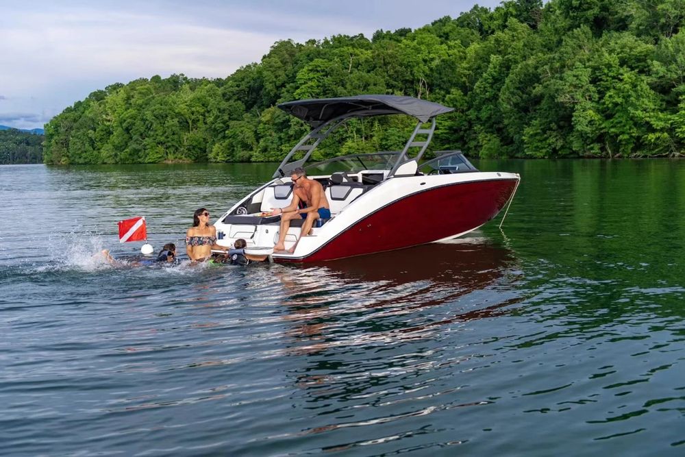 Яхта, в наличии, катамаран