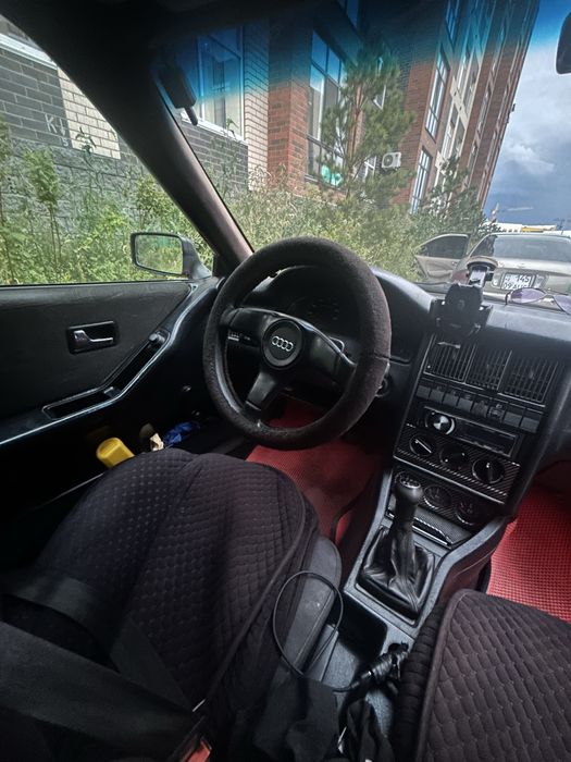 Продается Ауди 80 Б4