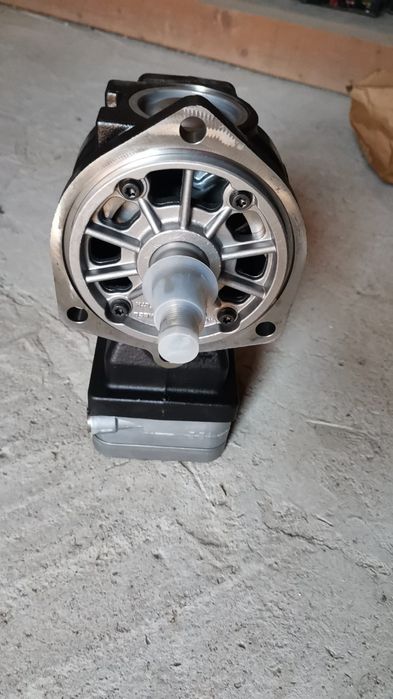 Compresor Aer Comprimat Combine New Holland