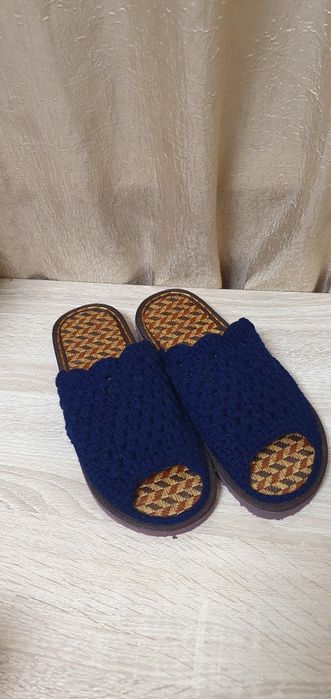 Тапочки вязаные крючком