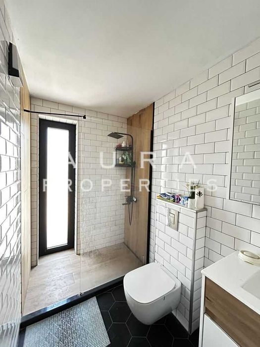 Продава се Къща в Разград, Варош - 392 кв.м за 599 €/кв.м - Снимка #18