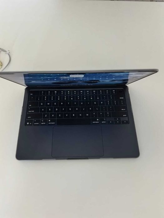 MacBook Air M4 256 16gb