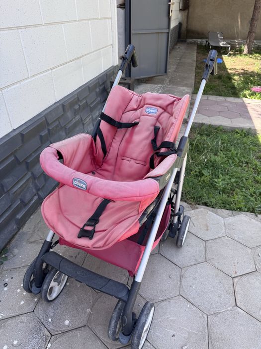 Коляска для прогулки chicco