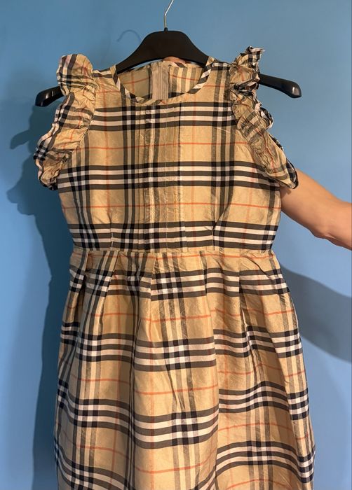 Рокля тип Burberry