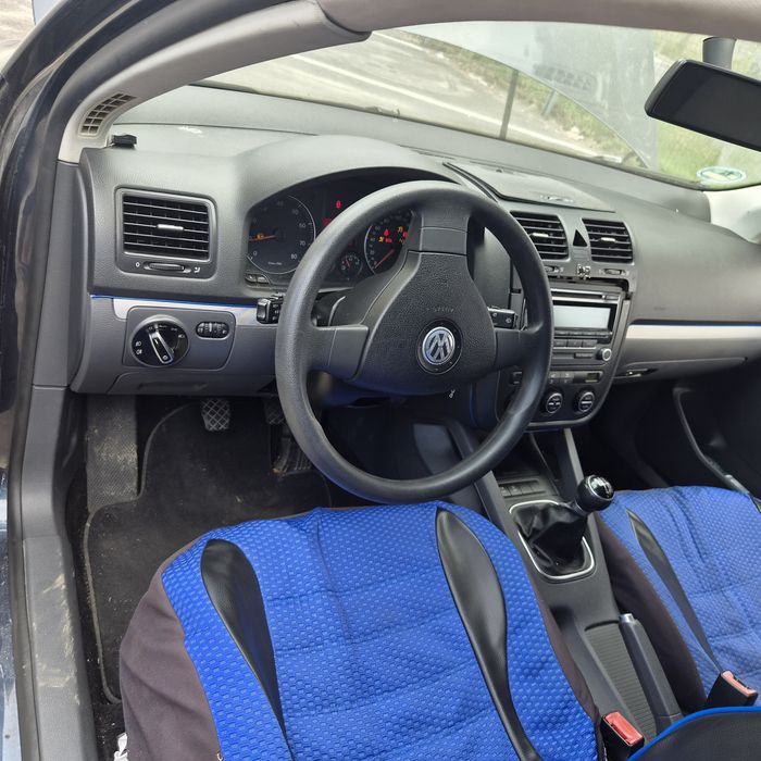 VOLKSWAGEN Jetta 2007 — imagine 4