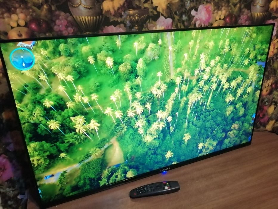 Телевизор Самсунг со смартом