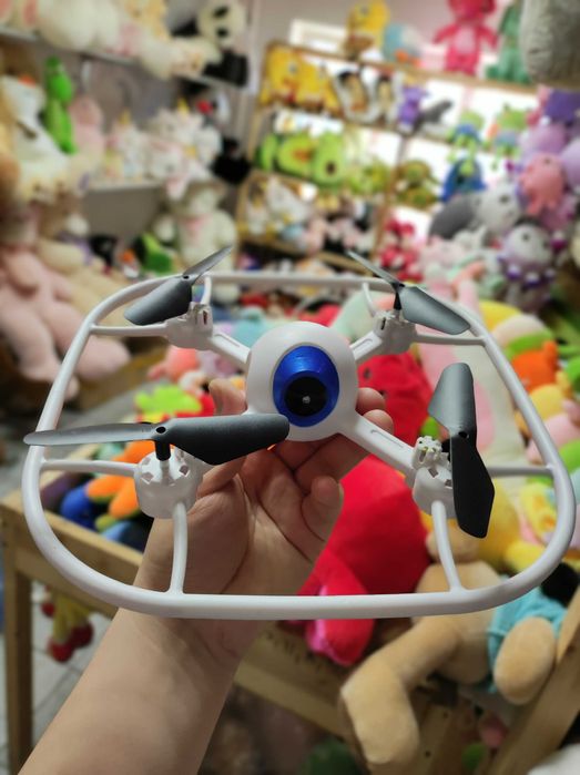 Дрон квадракоптер  игрушки