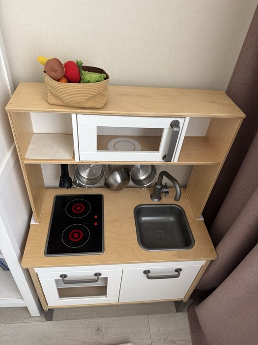 Продам детскую кухню IKEA DUKTIG
