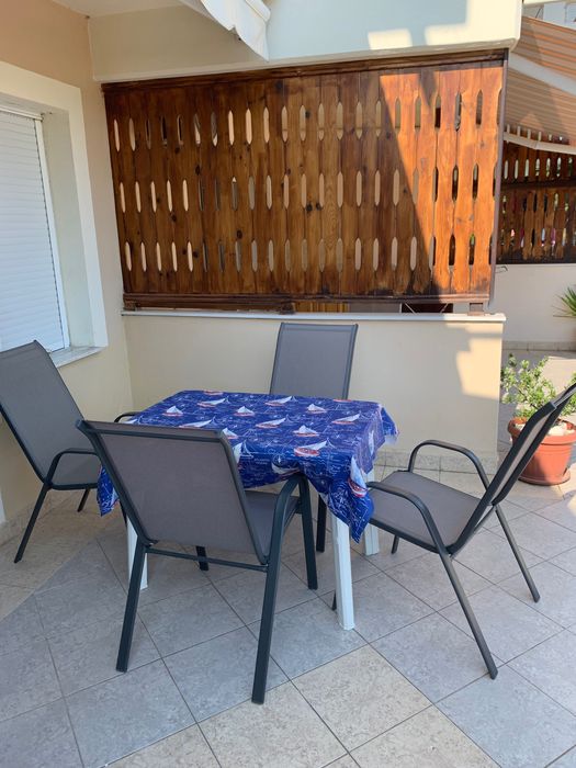 Дава се под наем Двустаен апартамент в Пловдив, Тракия - 48 кв.м за 70 € - Снимка #1