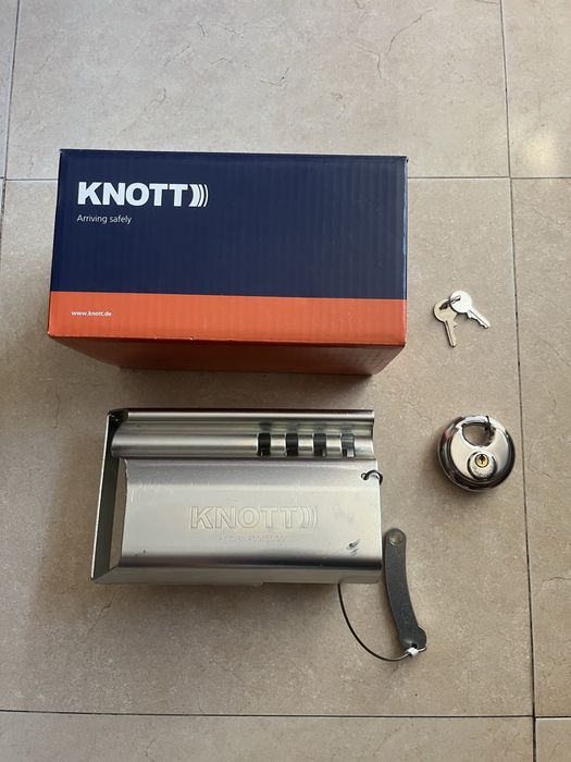 Кутия против кражба с планка за ремарке,каравана