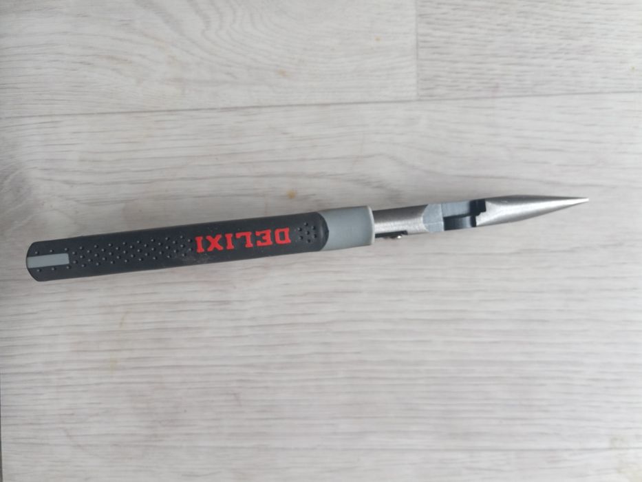 Универсальные круглогубцы.