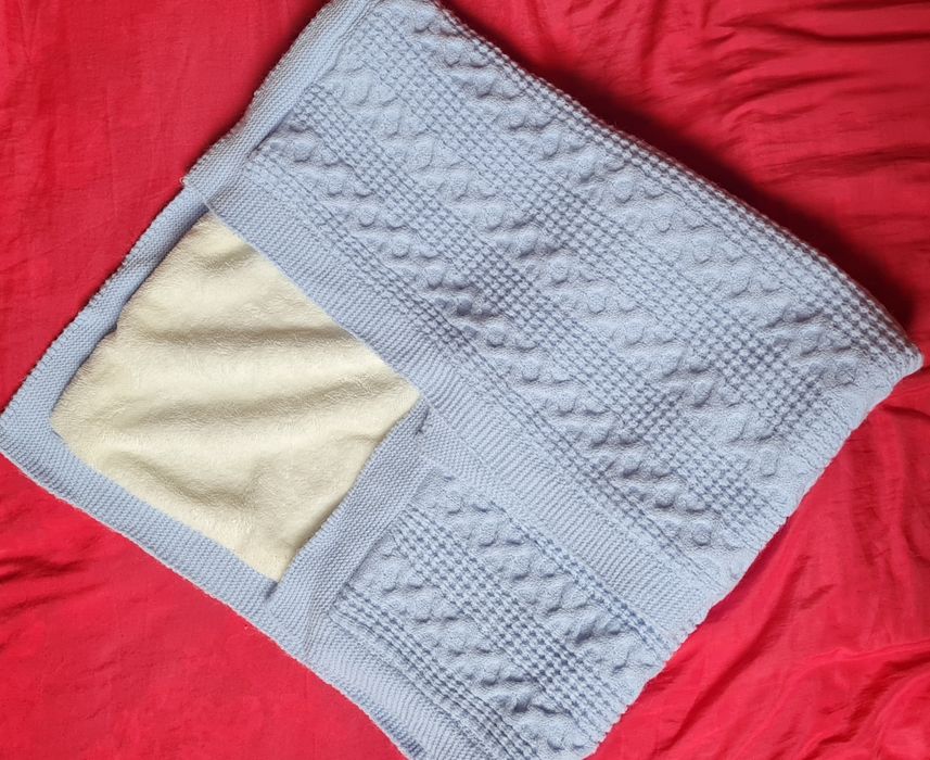 Вязанный плед, тоқылған плед