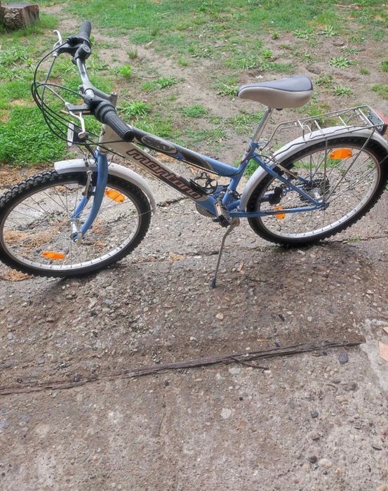 Bicicletă montana