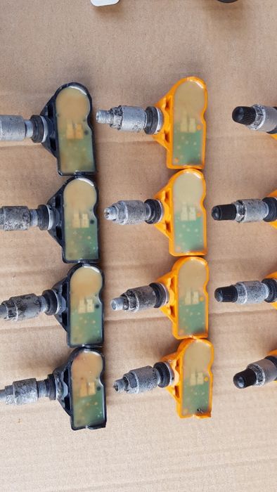 Senzori OEM BMW - pentru presiune roti