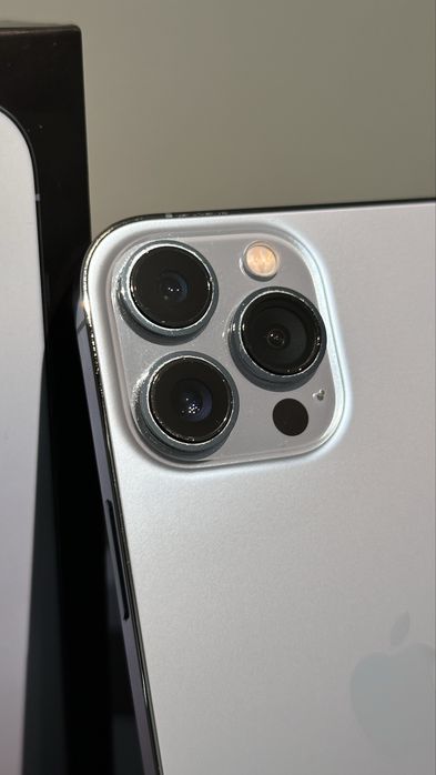 Продам Iphone 13 pro max 512gb