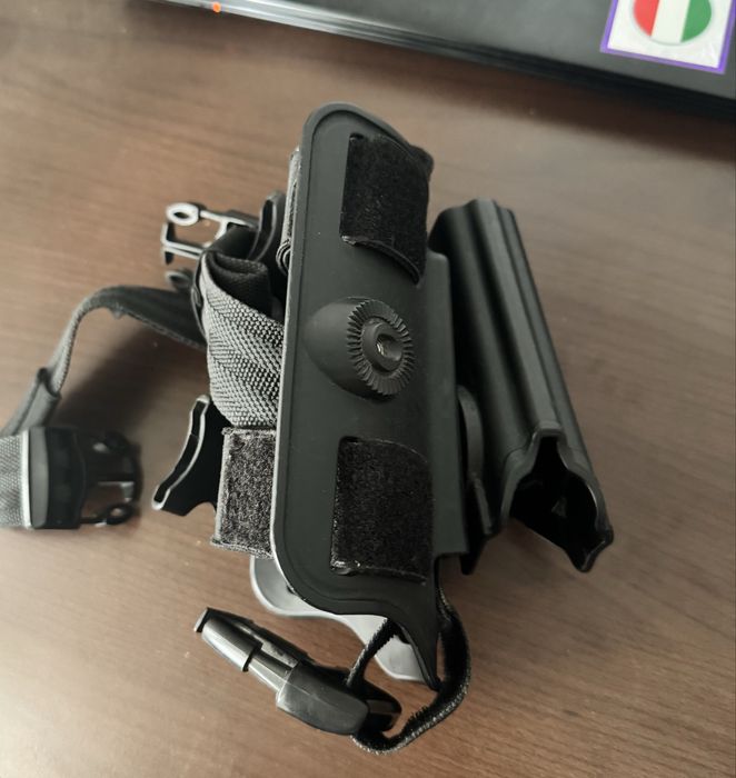 Toc pistol cu platforma pentru picior CZ-P07-09