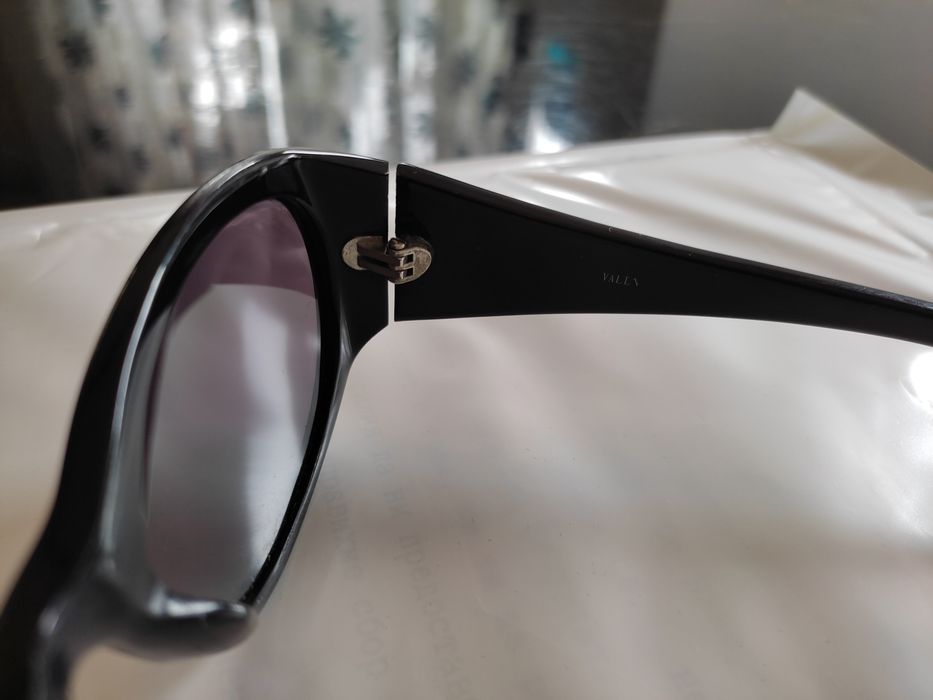 Оригинални слънчеви очила VALENTINO 5440 Sunglasses цвят 807Y1