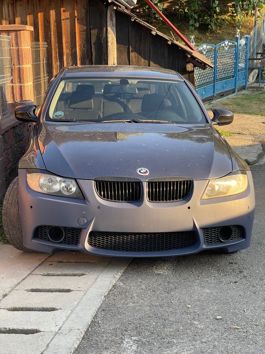 Vând BMW e90 pachet m