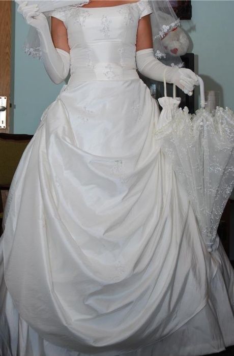 Rochie mireasa model unicat