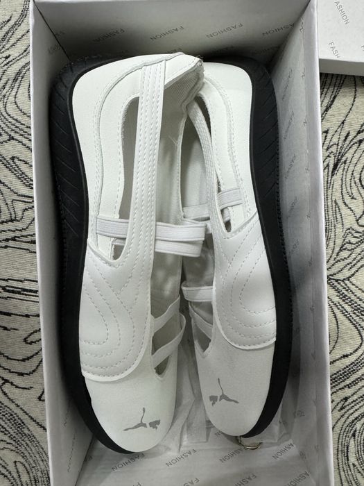 Балетки белого цвета Puma