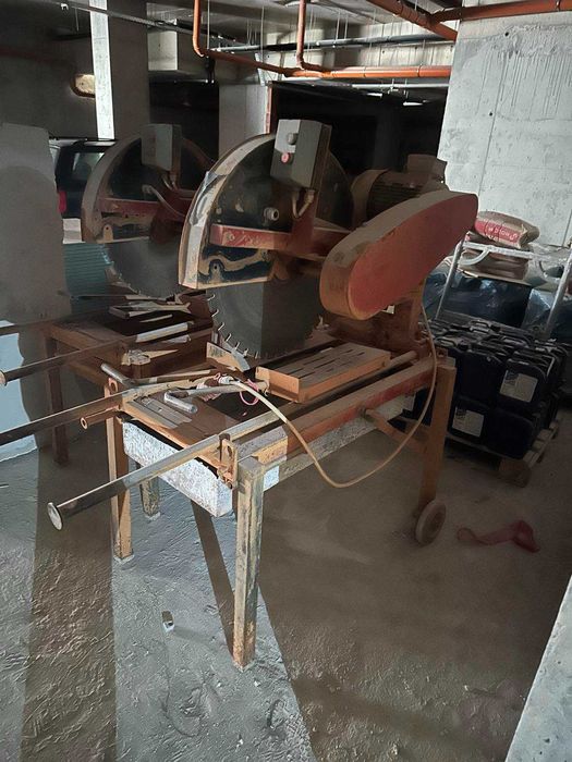 Машина Eurokomax за рязане на стр. мат. 4000W, ф 650 мм, 870 мм